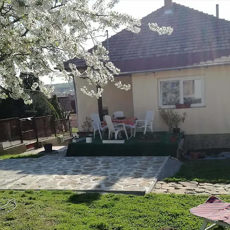 Arany Csillag Apartman דירה